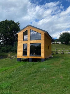 Tiny house & AC Štiavnické Bane